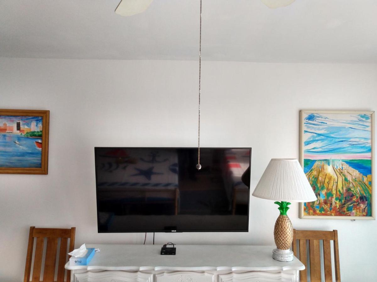Ocean Balmy Warm Healing Breeze Under Sapphire Sky Year Round On Sunny Balcony Apartment Daytona Beach Exterior photo